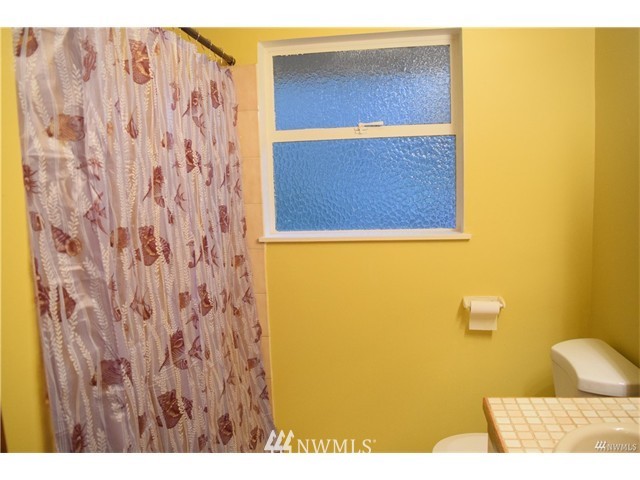 2000 Dayton Avenue Northeast Renton, WA 98056 - Photo 8 of 19 Gallery Image 8
