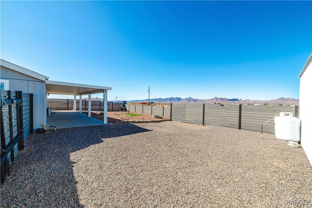 561 South La Osa Road Golden Valley, AZ 86413 - Photo 49 of 58 Yard