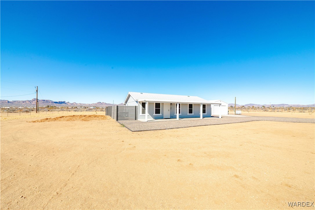 561 South La Osa Road Golden Valley, AZ 86413 - Photo 53 of 58 Front of Structure