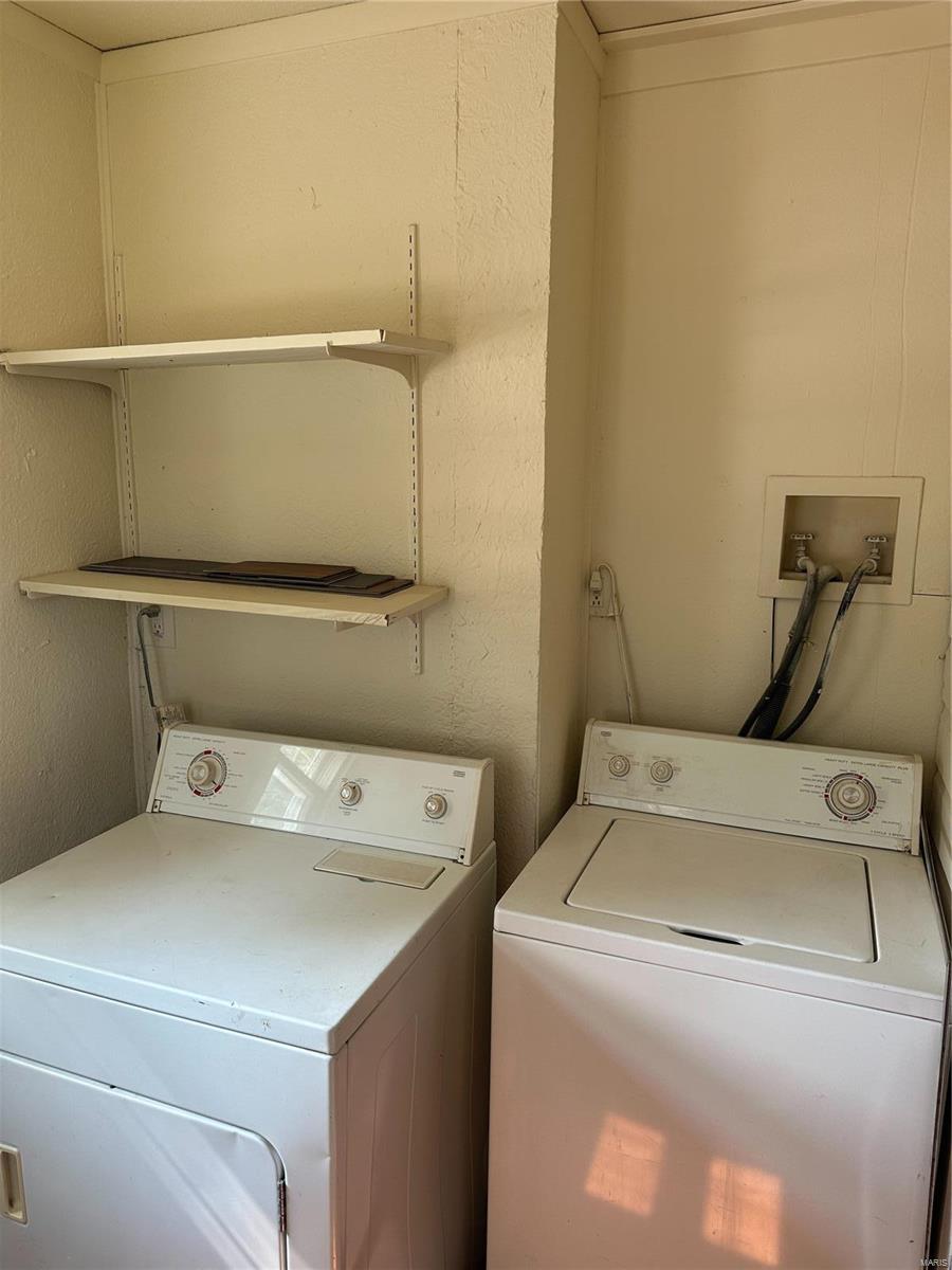 608 Porter Street Alton, IL 62002 - Photo 6 of 18