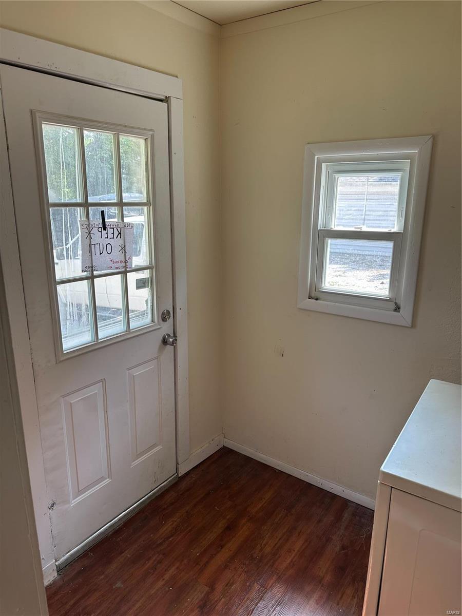 608 Porter Street Alton, IL 62002 - Photo 7 of 18