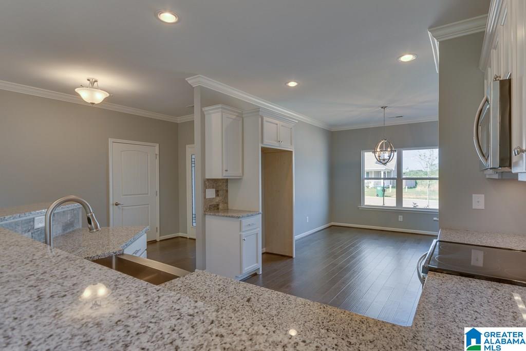 127 Sunset Lane Jemison, AL 35085 - Photo 8 of 28