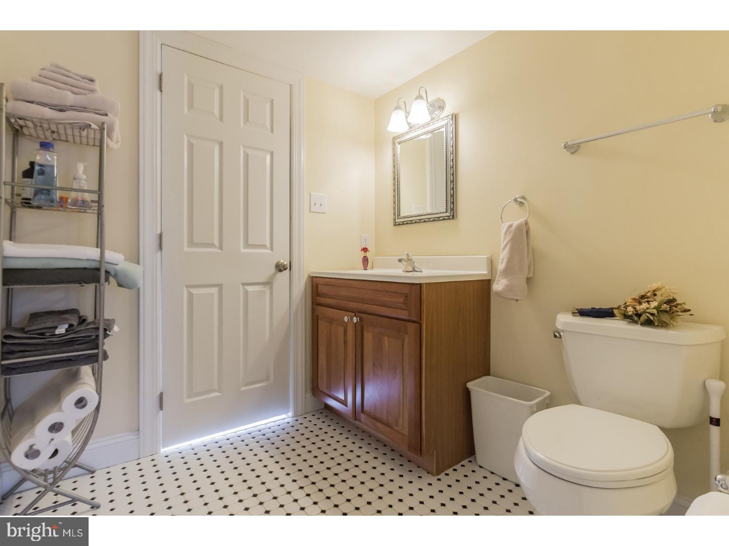 23 Spring Valley Road Malvern, PA 19355 - Photo 12 of 24