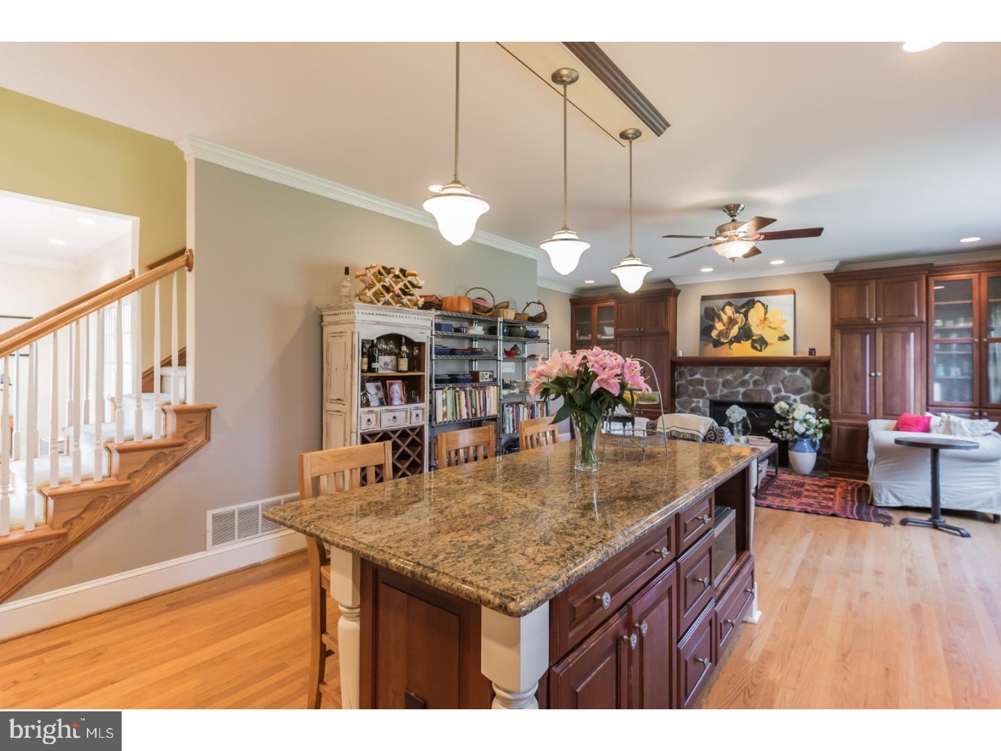 23 Spring Valley Road Malvern, PA 19355 - Photo 2 of 24