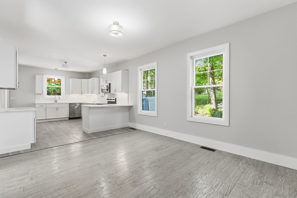 9 June Street, Unit 1 Boston, MA 02131 - Photo 16 of 31