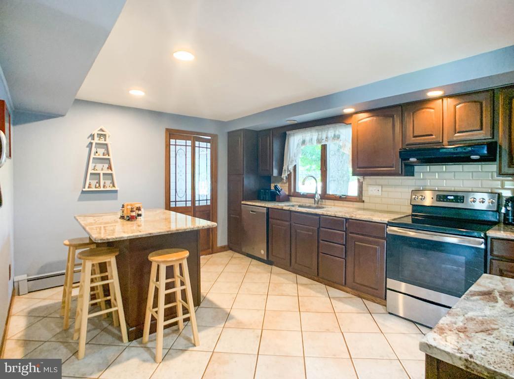 115 Harriet Road Churchville, PA 18966 - Photo 12 of 52 Gallery Image 12