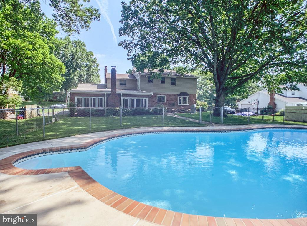 115 Harriet Road Churchville, PA 18966 - Photo 3 of 52 Gallery Image 3