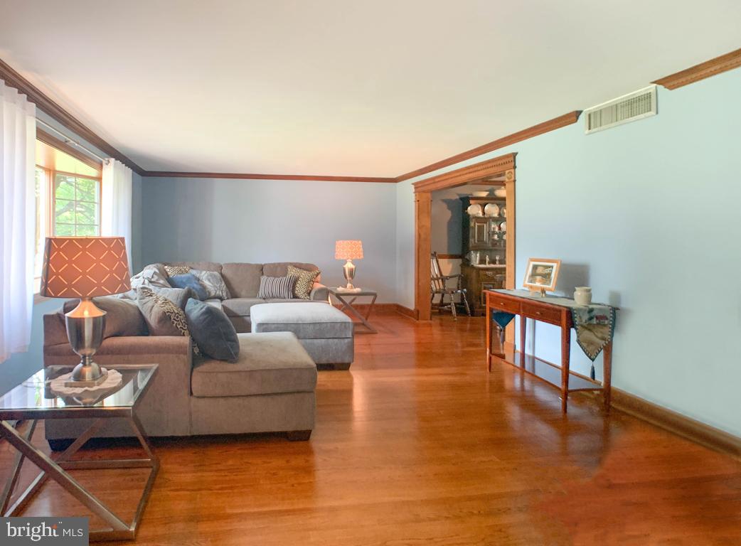 115 Harriet Road Churchville, PA 18966 - Photo 7 of 52 Gallery Image 7