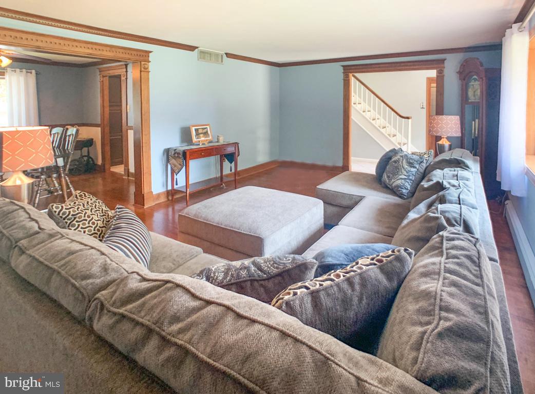 115 Harriet Road Churchville, PA 18966 - Photo 8 of 52 Gallery Image 8