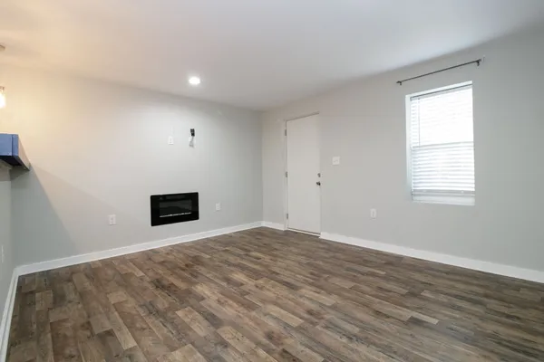 $795 | 510 Diuguid Street, Hopkinsville, KY 42240