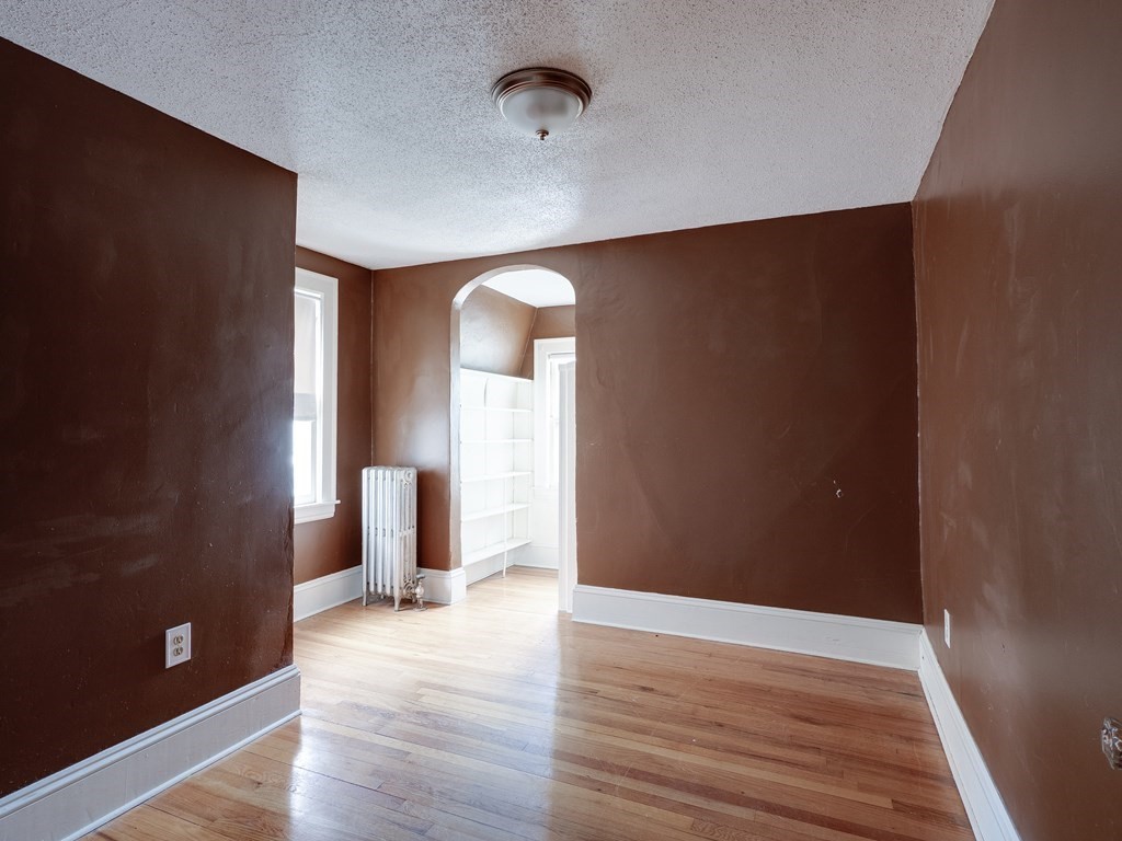 110 Appleton Street Springfield, MA 01108 - Photo 23 of 35