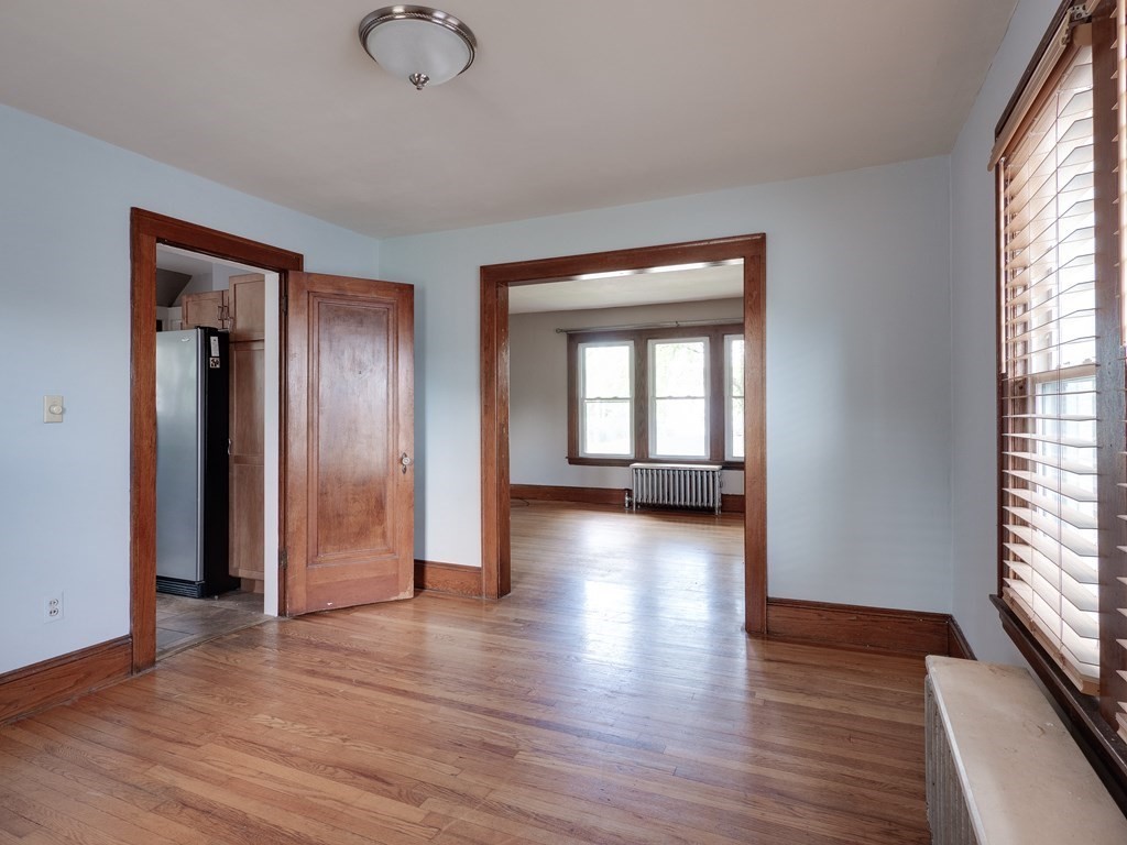 110 Appleton Street Springfield, MA 01108 - Photo 8 of 35