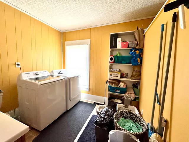 $195,000 | 15 Park Street, Colebrook, NH 03576