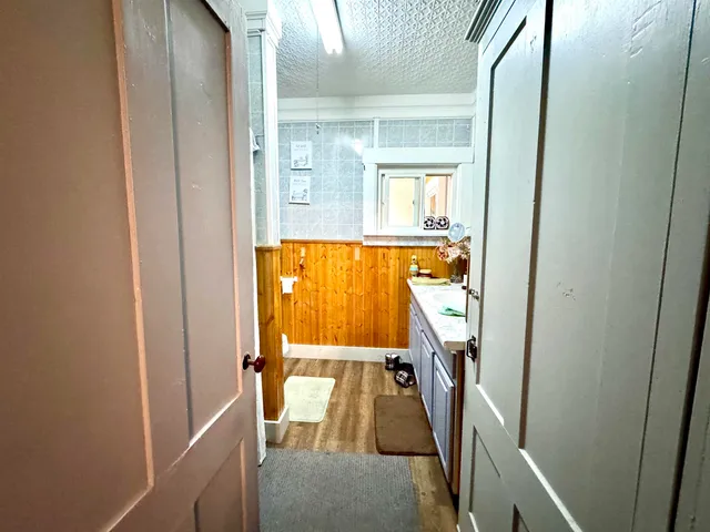 $195,000 | 15 Park Street, Colebrook, NH 03576