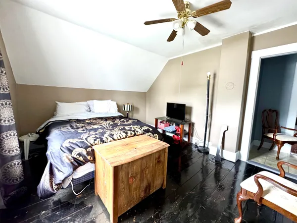 $195,000 | 15 Park Street, Colebrook, NH 03576