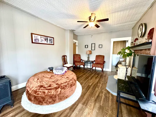 $195,000 | 15 Park Street, Colebrook, NH 03576