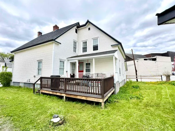 $195,000 | 15 Park Street, Colebrook, NH 03576