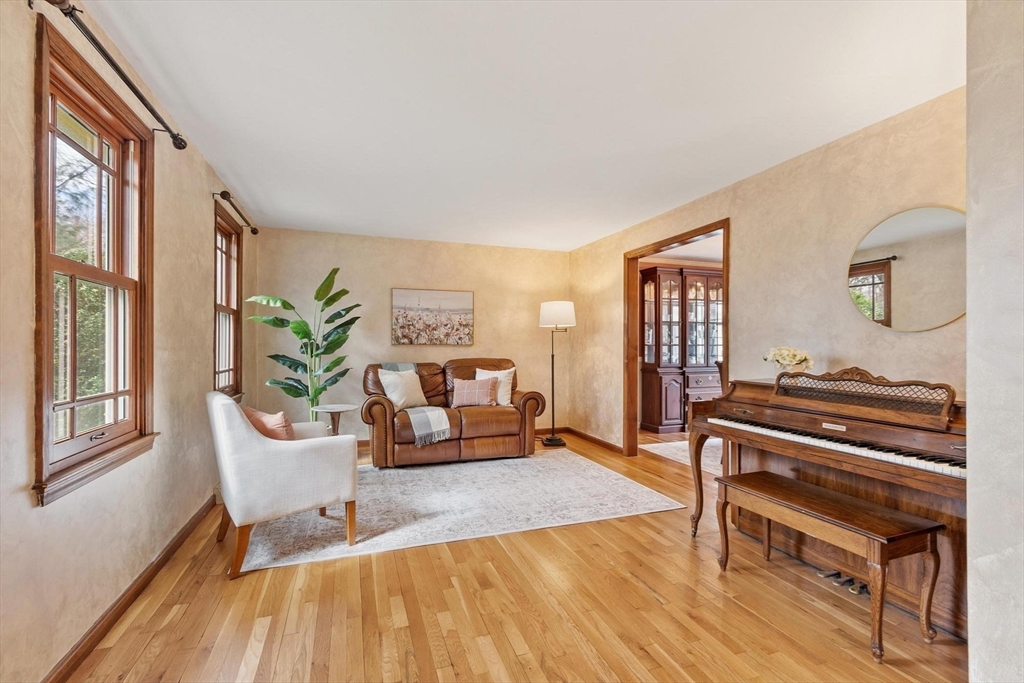 16 Fox Hill Road Ashland, MA 01721 - Photo 17 of 38