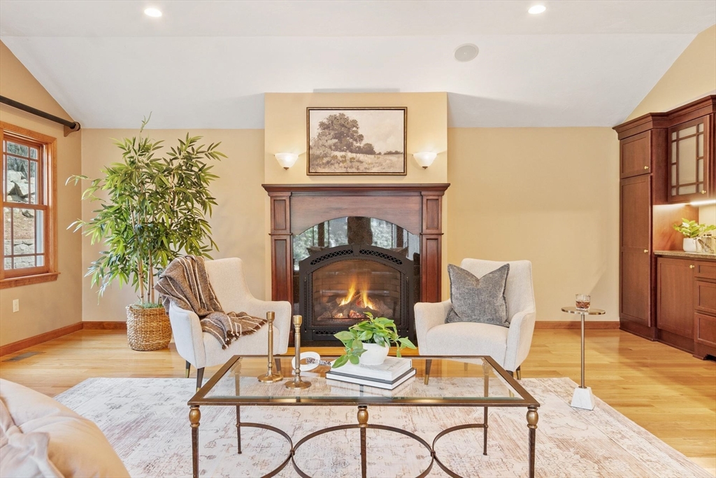 16 Fox Hill Road Ashland, MA 01721 - Photo 3 of 38