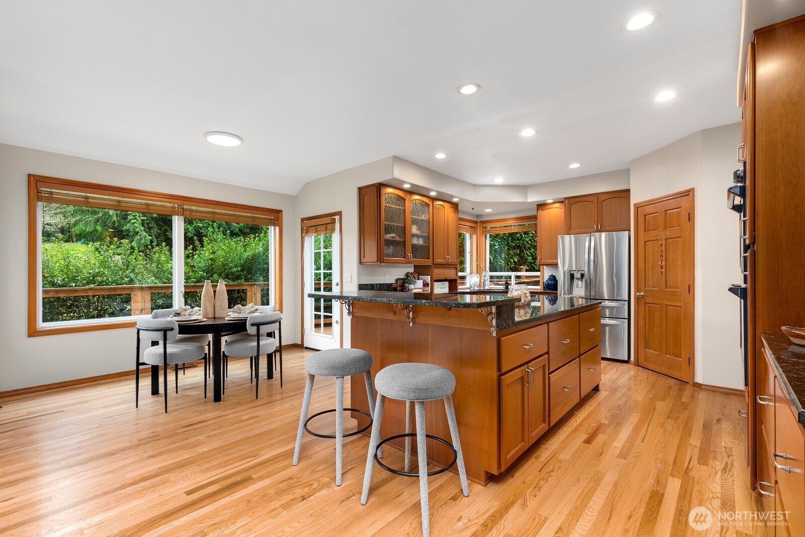 18913 Southeast 174th Way Renton, WA 98058 - Photo 11 of 38