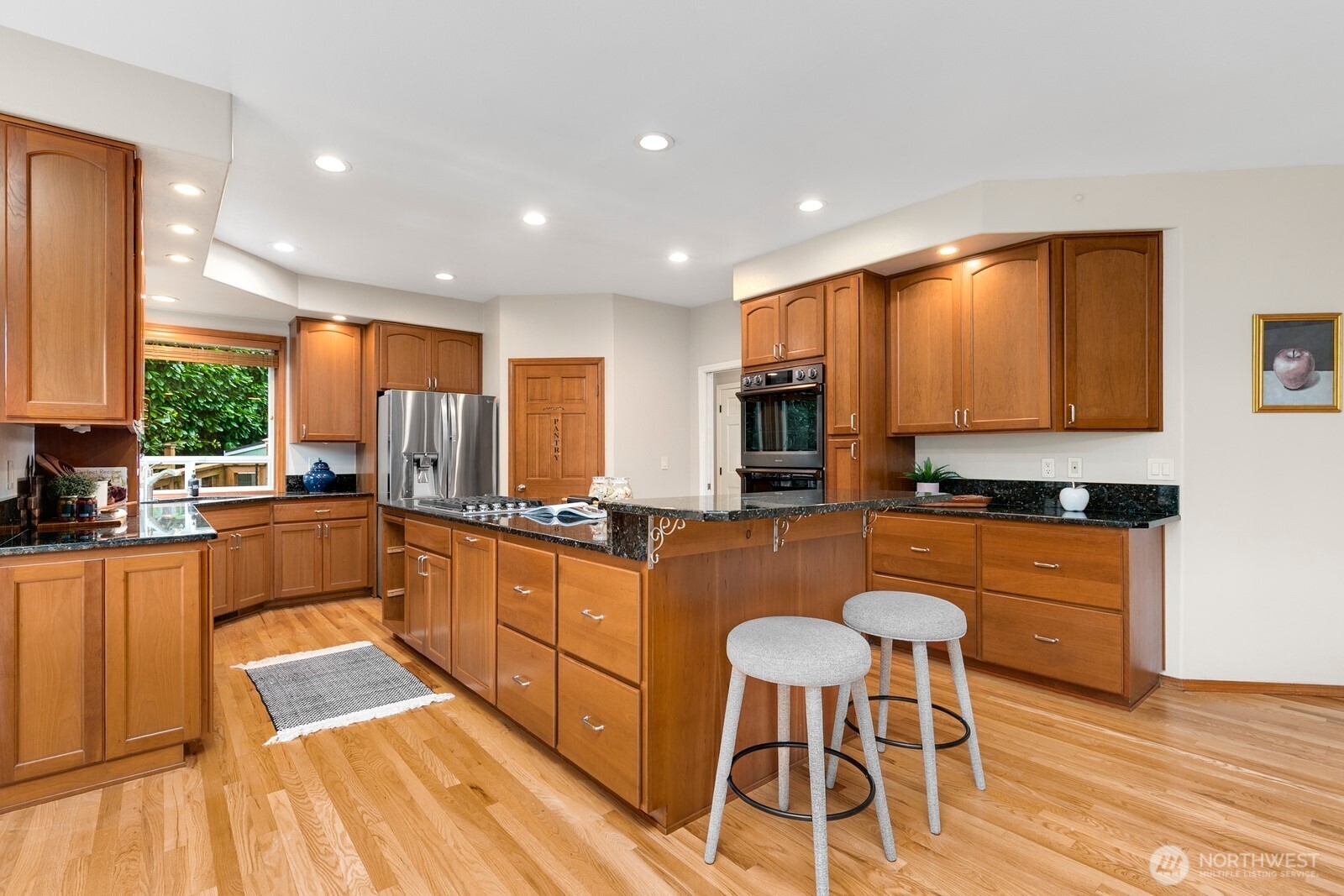 18913 Southeast 174th Way Renton, WA 98058 - Photo 12 of 38