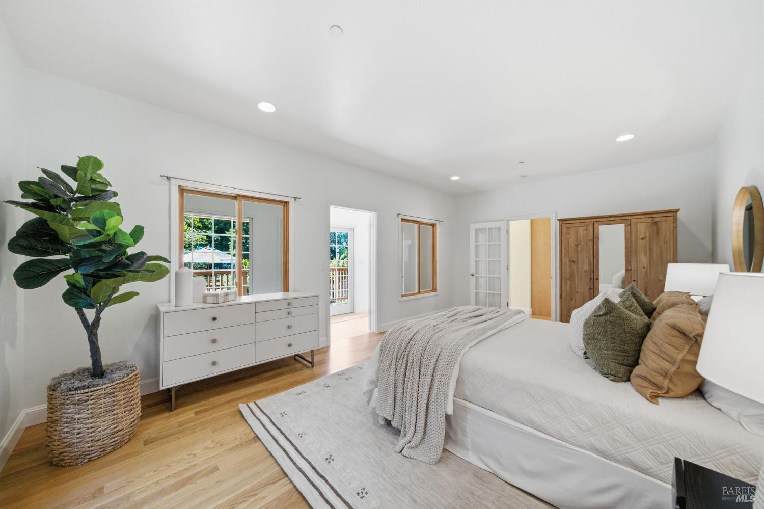 10960 Barnett Valley Road Sebastopol, CA 95472 - Photo 10 of 47