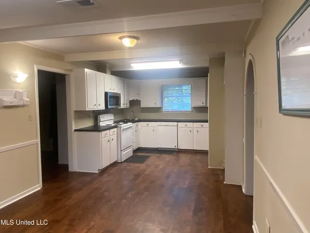 $1,850 | 1701 Huntcliff Way, Clinton, MS 39056