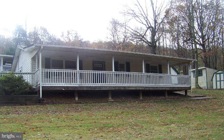 124 Spring Road Front Royal, VA 22630 - Photo 1 of 16 Exterior (Front)