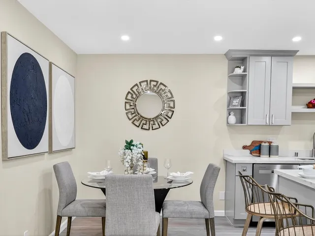 $625,999 | 380 Auburn Way, Unit 6, San Jose, CA 95129