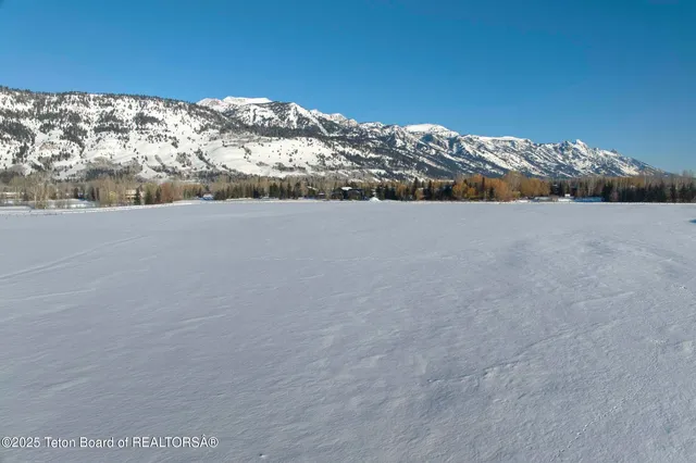 $27,950,000 | 4585 West W Highway, Wilson, WY 83014