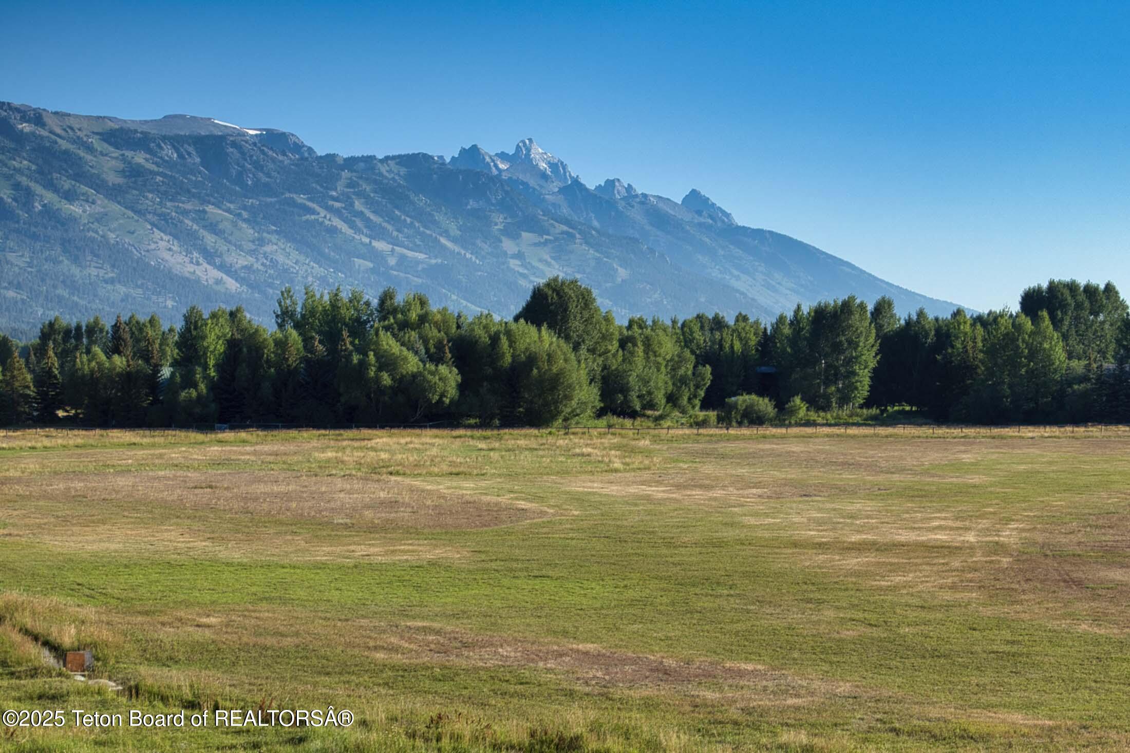 4585 West W Highway Wilson, WY 83014 - Photo 8 of 28 scotts22west-jackson-hole-property-164_H
