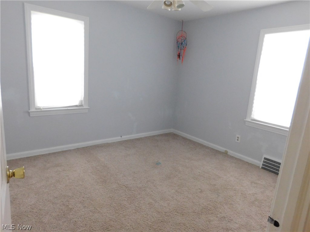 1141 Belrose Road Cleveland, OH 44124 - Photo 9 of 12 Gallery Image 9