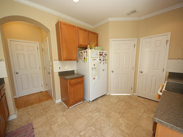 217 Summer View Road Summerville, SC 29486 - Photo 11 of 31 11