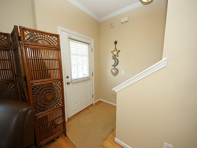 217 Summer View Road Summerville, SC 29486 - Photo 3 of 31 03