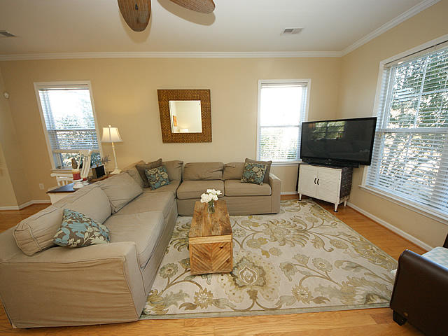217 Summer View Road Summerville, SC 29486 - Photo 4 of 31 04