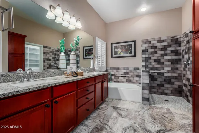 $435,000 | 21110 West Sunrise Lane, Buckeye, AZ 85396