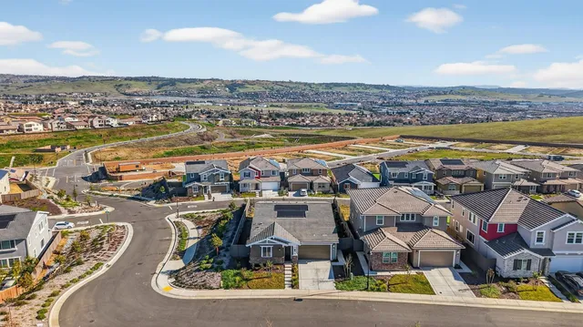 $850,000 | 3382 Trumpet Vine Drive, Folsom, CA 95630