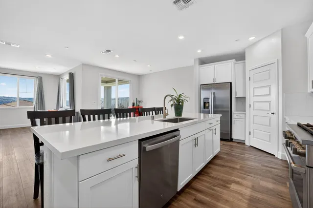 $850,000 | 3382 Trumpet Vine Drive, Folsom, CA 95630