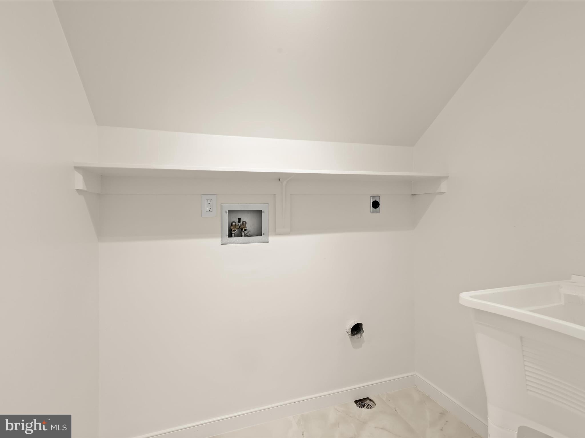 2331 Old Court Road, Unit 506 Pikesville, MD 21208 - Photo 36 of 51 Laundry Room