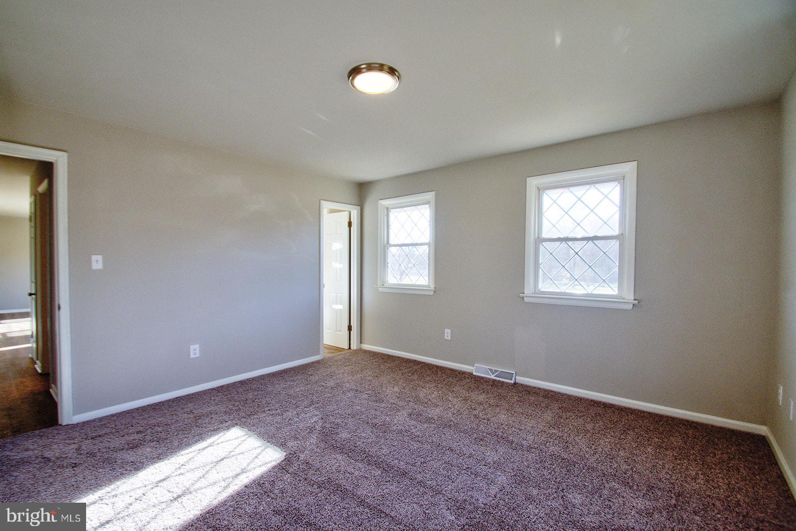 12209 Hooe Road Bristow, VA 20136 - Photo 10 of 34 Gallery Image 10