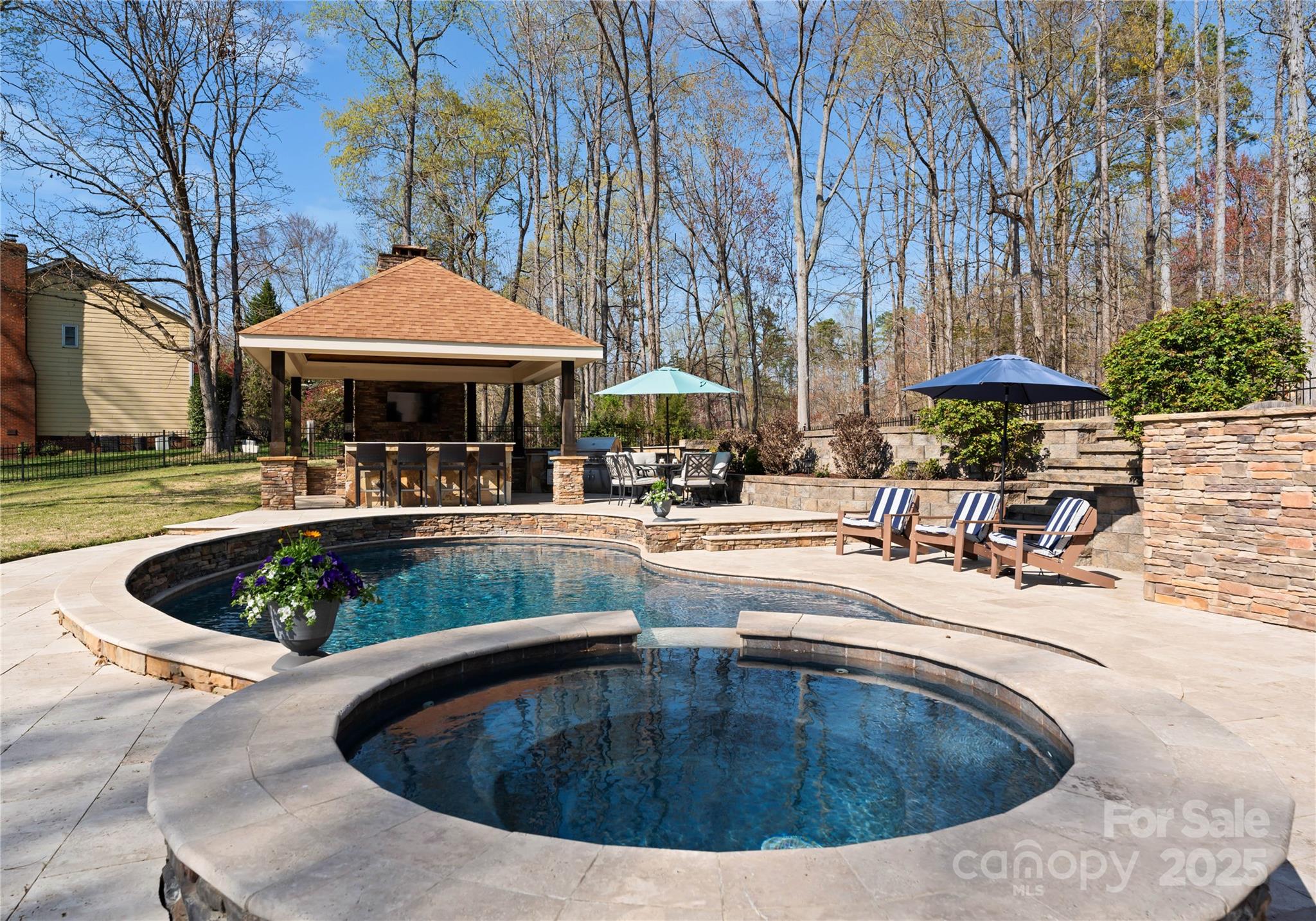 15808 Lake Ridge Road Charlotte, NC 28278 - Photo 8 of 47 Gallery Image 8