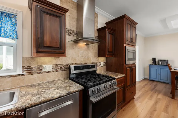 $315,000 | 1542 Meadow View Lane, Grayslake, IL 60030