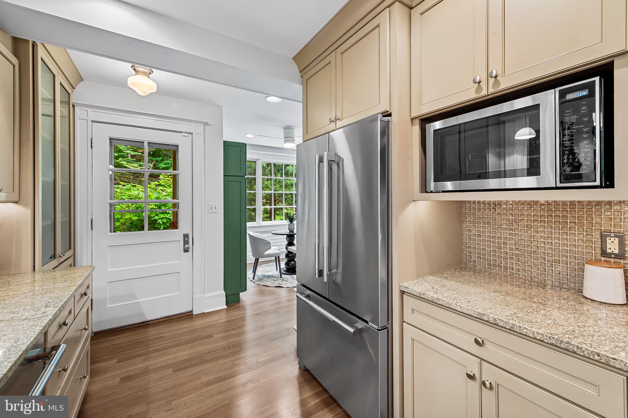 401 Edgevale Road Baltimore, MD 21210 - Photo 63 of 80 Kitchen Entry