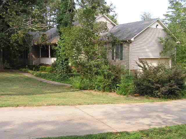 1124 Moorhead Place Pendleton, SC 29670 - Photo 3 of 6