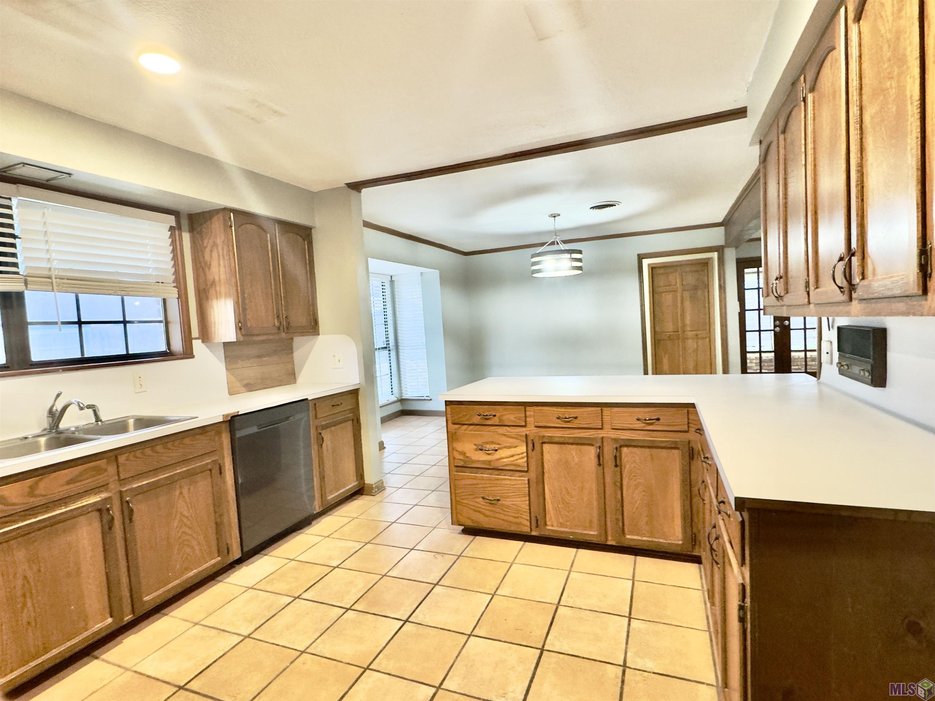 18215 Hoo Shoo Too Road Baton Rouge, LA 70817 - Photo 6 of 24 Gallery Image 6