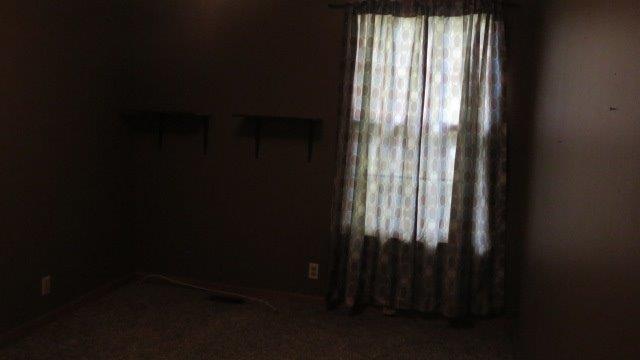 325 Dean Road Clarksville, TN 37040 - Photo 6 of 11 a view of empty room