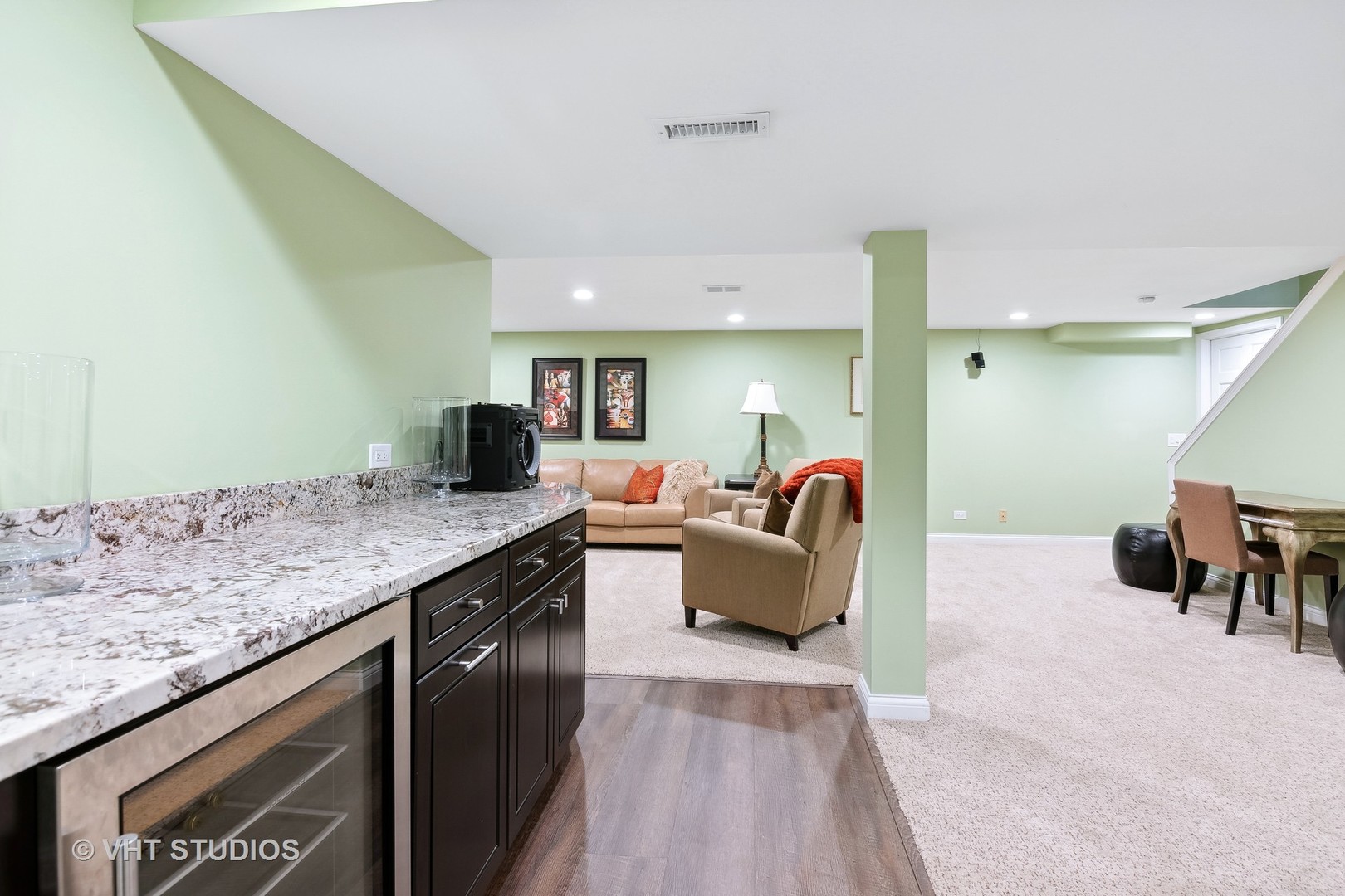68 Citation Circle Wheaton, IL 60189 - Photo 30 of 38 a living room with granite countertop furniture and a wooden floor