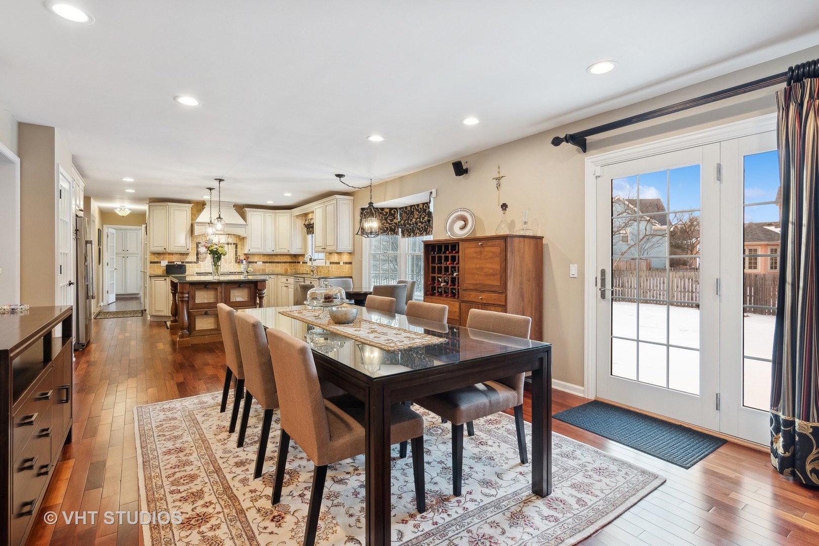 68 Citation Circle Wheaton, IL 60189 - Photo 10 of 38 a view of a dining room with furniture and wooden floor
