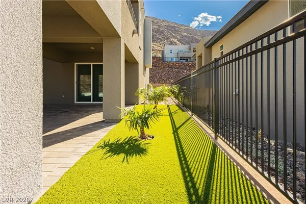 $8,900 | 322 Natoire Court, Henderson, NV 89012
