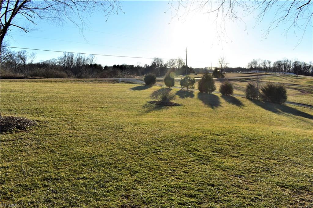 7945 Glenn Ferry Road Pfafftown, NC 27040 - Photo 2 of 40 Gallery Image 2